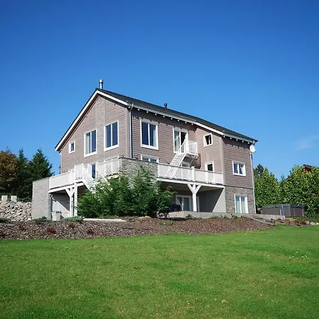 Opulent Villa With Terrace In Durbuy