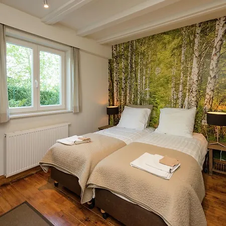 Opulent Villa With Terrace In Durbuy