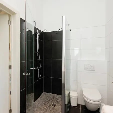 Opulent Villa With Terrace In Durbuy