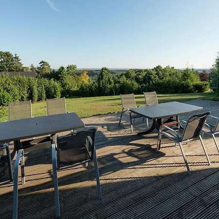 Opulent Villa With Terrace In Durbuy